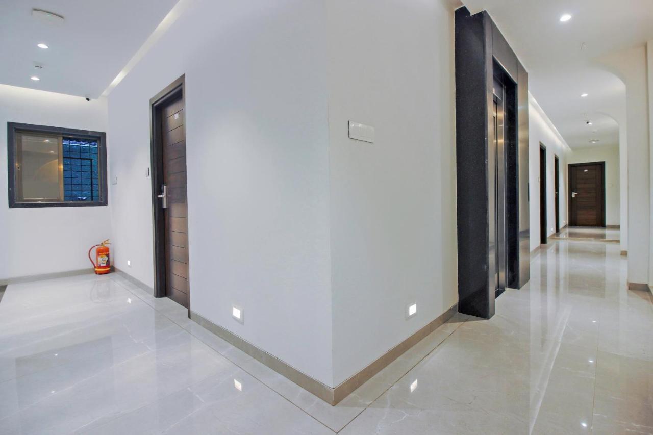 Hotel Flora Suites Bombaj Exteriér fotografie